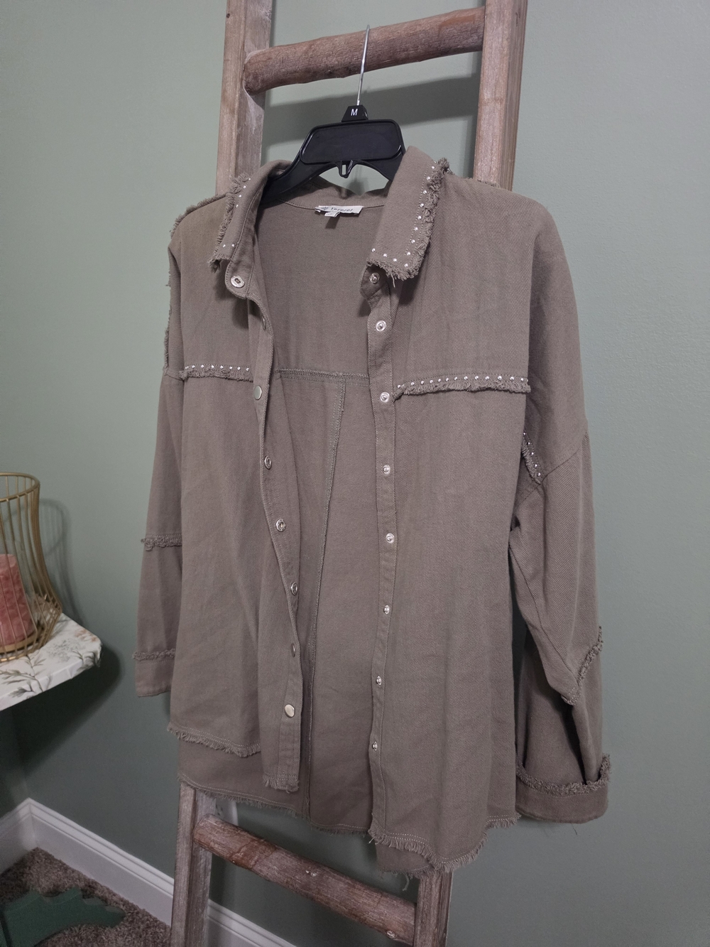Women's Utility Button-Front Jacket in Olive